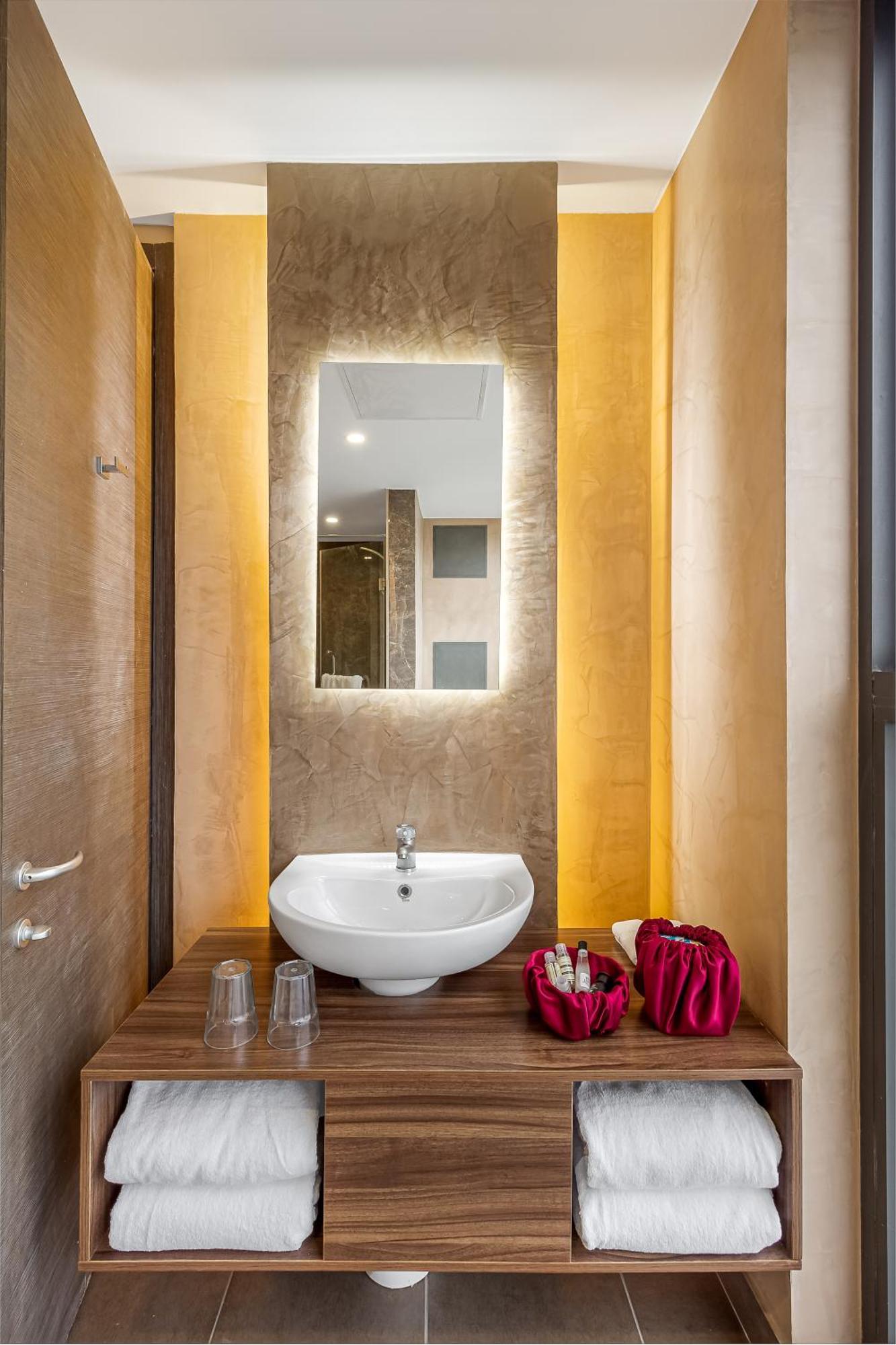 Royal Residences Lagos Bagian luar foto