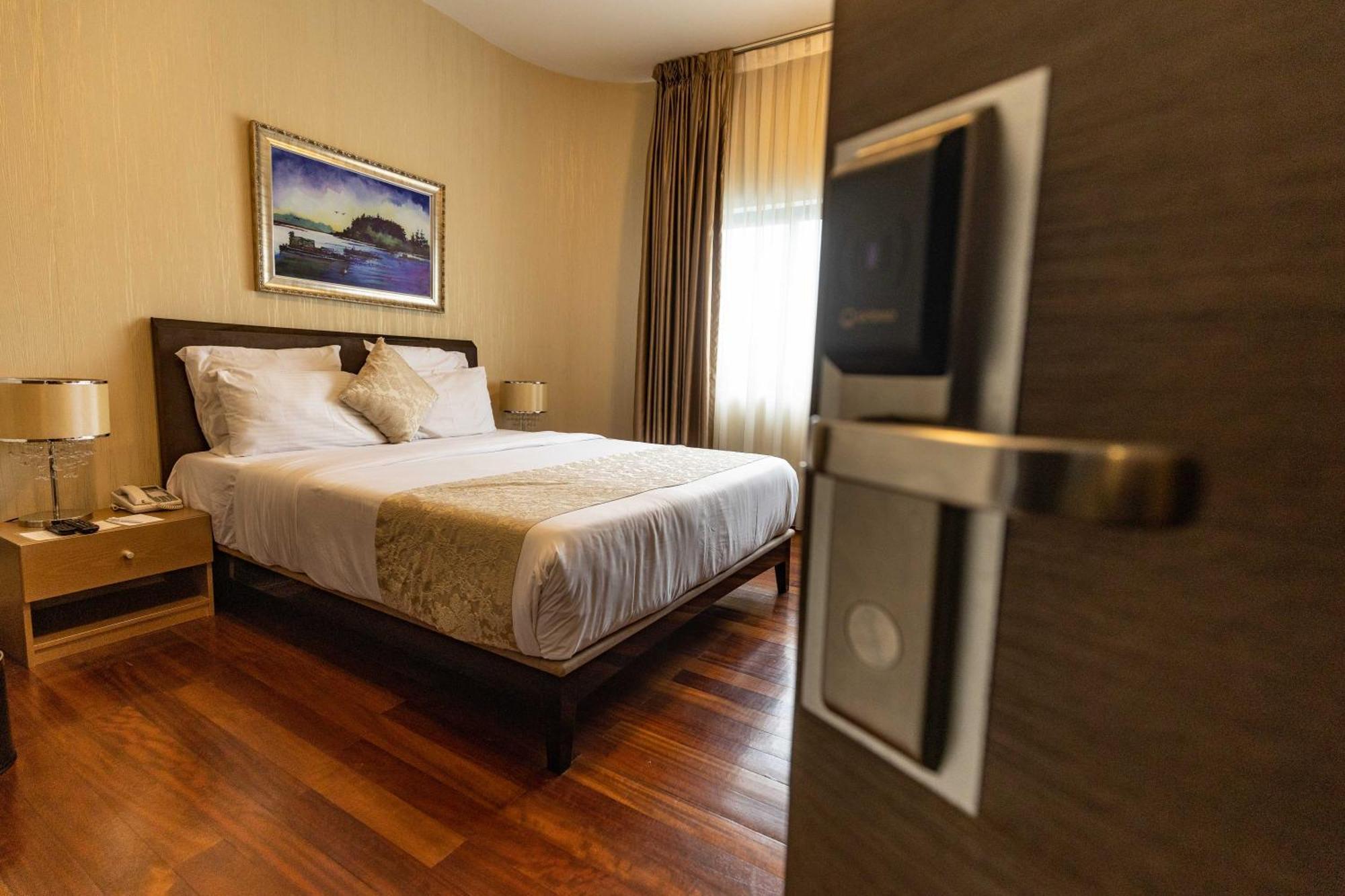 Royal Residences Lagos Bagian luar foto